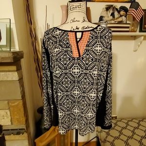 Black print top sz 1X